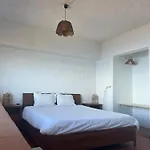 Cecilia's House Отель типа 