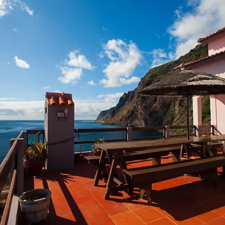 Cecilia's House Bed & Breakfast *