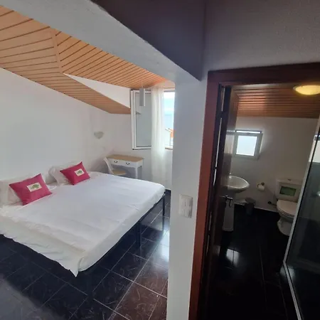 Cecilia's House Bed & Breakfast *