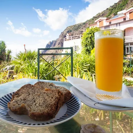 Cecilia's House * جارديم دو مار