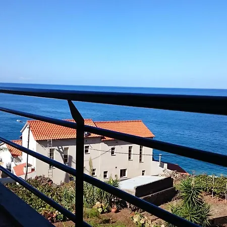 فندق مبيت وإفطار Cecilia's House *