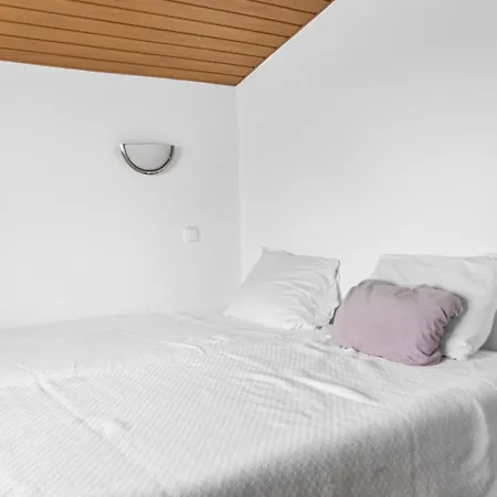 Cecilia's House جارديم دو مار