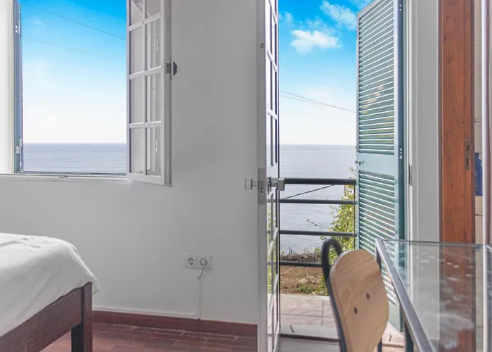 Bed & Breakfast Cecilia's House Jardim do Mar